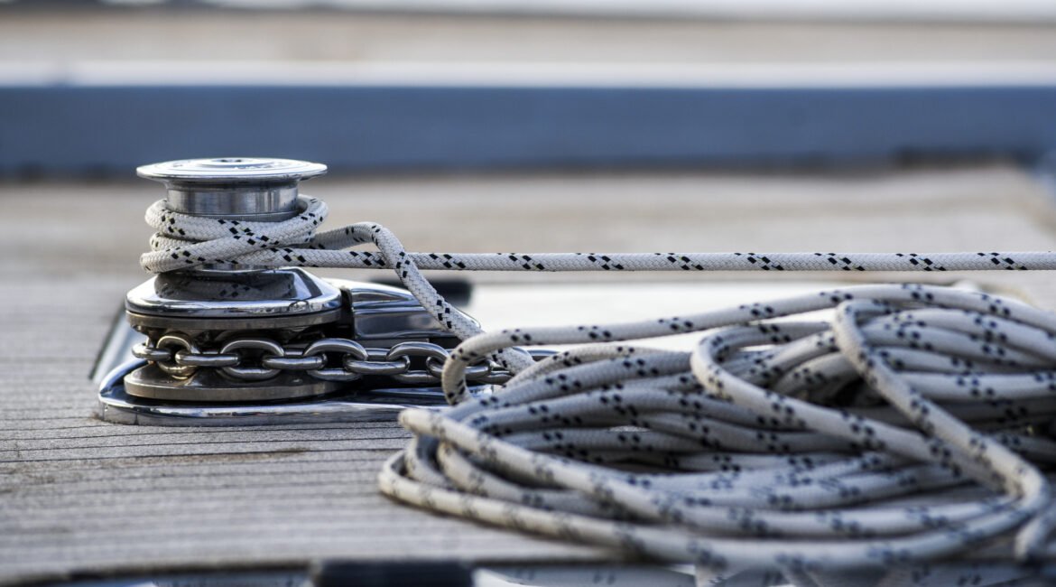 rope tied to boat