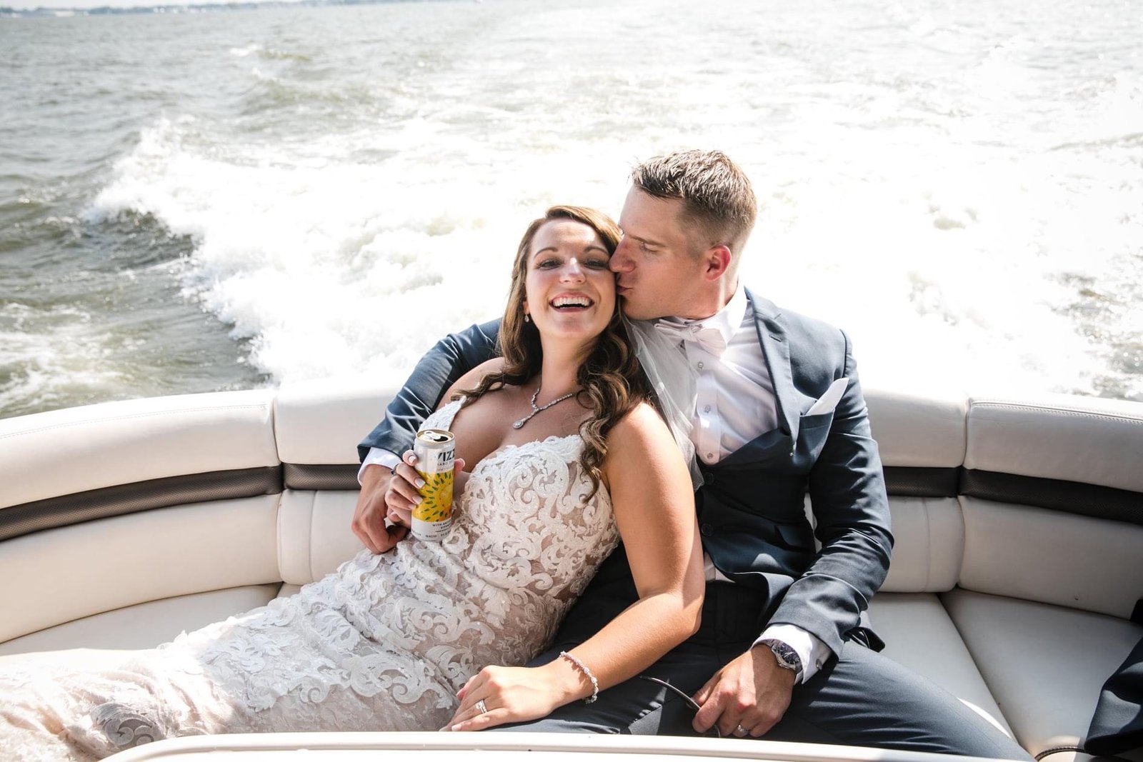 wedding-couple-on-yacht
